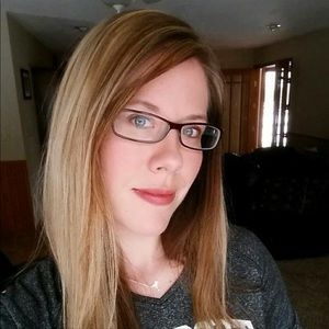 Meet your Posher, Yasmin